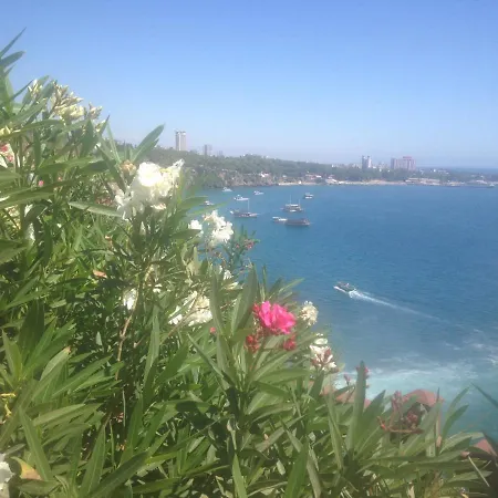 Apartment 4 Persons Flat House - Cheap Homestay Sleeping Place Antalya
