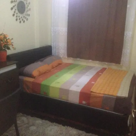 4 Persons Flat House - Cheap Homestay Sleeping Place