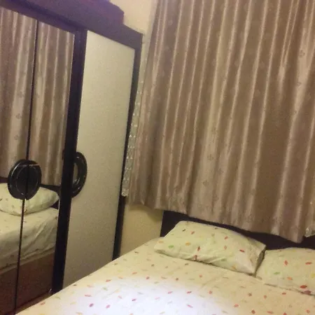 Apartment 4 Persons Flat House - Cheap Homestay Sleeping Place Antalya